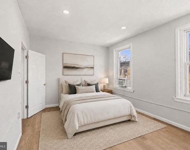2423 N Myrtlewood Street - Photo Thumbnail 27