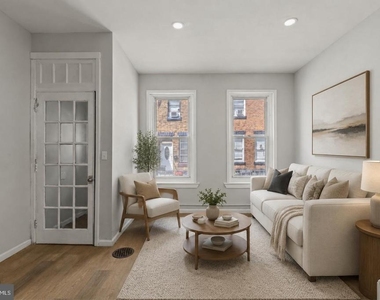2423 N Myrtlewood Street - Photo Thumbnail 5