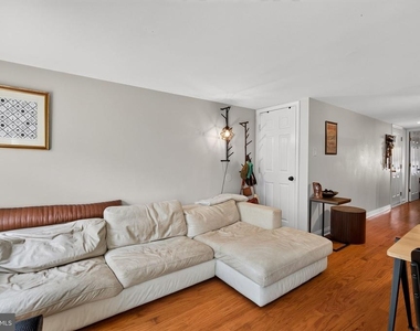 1227 Shackamaxon Street - Photo Thumbnail 10