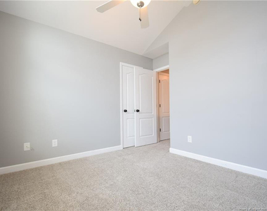 205 Stockbridge Drive - Photo Thumbnail 14