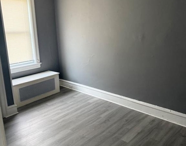 5519 Angora Terrace - Photo Thumbnail 8