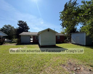 6494 Pleasant Street - Photo Thumbnail 11