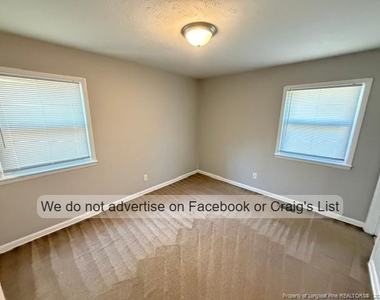 6494 Pleasant Street - Photo Thumbnail 7