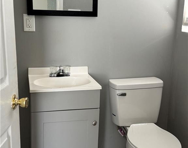 602 Wilson Avenue - Photo Thumbnail 5