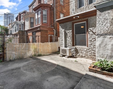 159 N 21st Street - Photo Thumbnail 19