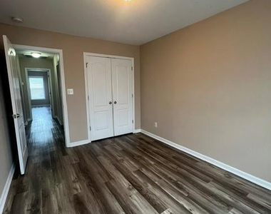 681 Broad Drive - Photo Thumbnail 17