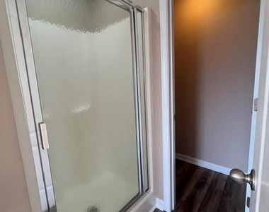 681 Broad Drive - Photo Thumbnail 22