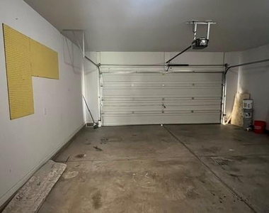 681 Broad Drive - Photo Thumbnail 11