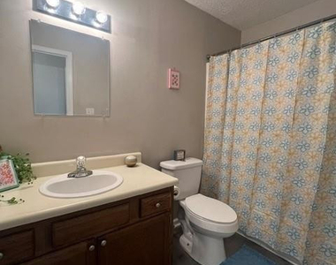 1179 Hoke Loop Road - Photo Thumbnail 7