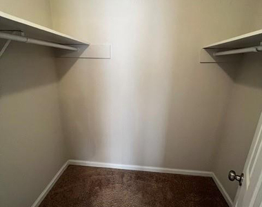 1179 Hoke Loop Road - Photo Thumbnail 12