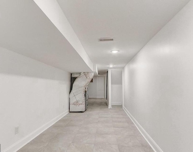 2108 E Stella Street - Photo Thumbnail 14