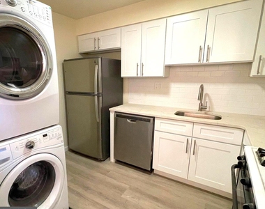 2710 Dothan Plaza - Photo Thumbnail 11