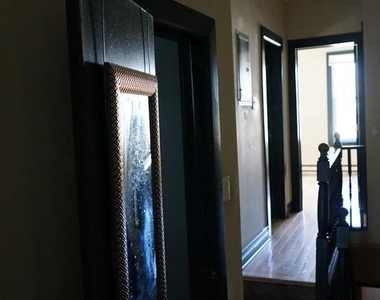 2032 W Berks Street - Photo Thumbnail 24