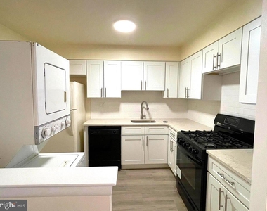 2710 Dothan Plaza - Photo Thumbnail 6
