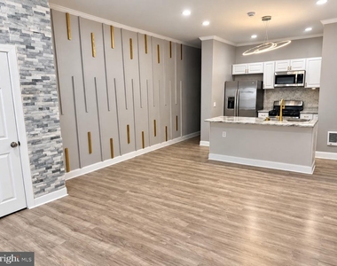 5031 Walnut Street - Photo Thumbnail 1