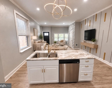 5031 Walnut Street - Photo Thumbnail 2