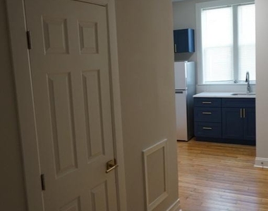 2032 W Berks Street - Photo Thumbnail 28