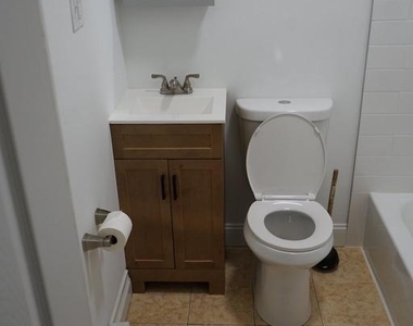 2032 W Berks Street - Photo Thumbnail 35