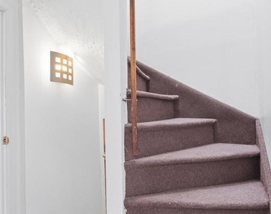 316 W Wildey Street - Photo Thumbnail 9