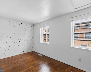 316 W Wildey Street - Photo Thumbnail 5