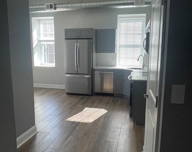 59 E High Street - Photo Thumbnail 2