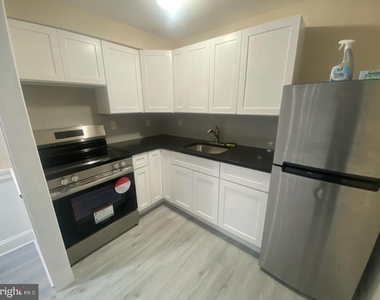 1166 S 11th Street - Photo Thumbnail 2