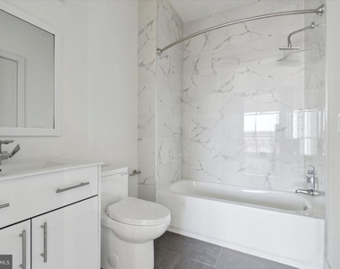 1221 E Fletcher Street - Photo Thumbnail 28