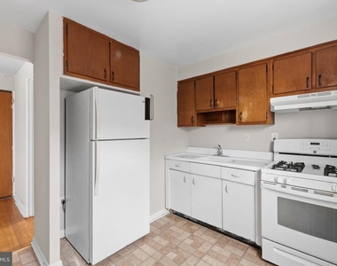 5907 Houghton Street - Photo Thumbnail 8