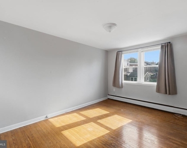 5907 Houghton Street - Photo Thumbnail 9