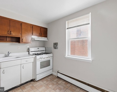 5907 Houghton Street - Photo Thumbnail 7