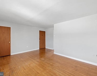 5907 Houghton Street - Photo Thumbnail 5