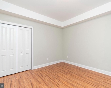 1222 N 7th Street - Photo Thumbnail 7