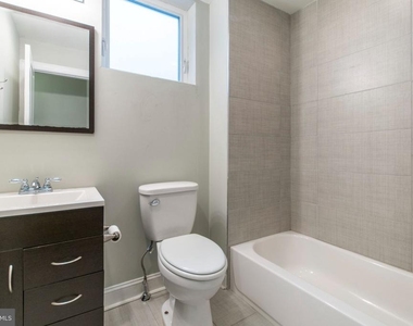 1222 N 7th Street - Photo Thumbnail 11