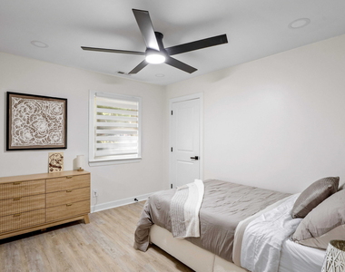 1101 Brenda Court - Photo Thumbnail 22