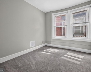 413 N Redfield Street - Photo Thumbnail 17