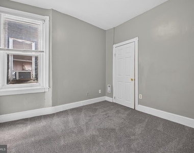 413 N Redfield Street - Photo Thumbnail 15