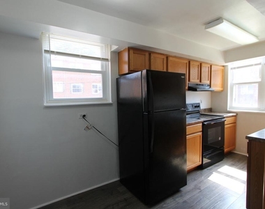 510 S Pleasant Place - Photo Thumbnail 3