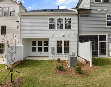 8033 Windthorn Place - Photo Thumbnail 13