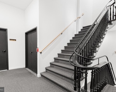 1415 Locust Street - Photo Thumbnail 15