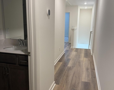 10521 Brookside Reserve Road - Photo Thumbnail 22