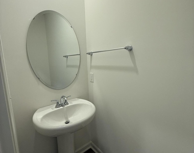 10521 Brookside Reserve Road - Photo Thumbnail 9