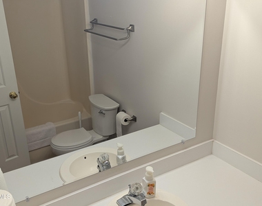 210 W Cornwallis Road - Photo Thumbnail 18