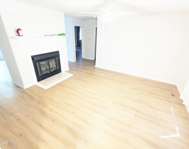 210 W Cornwallis Road - Photo Thumbnail 4