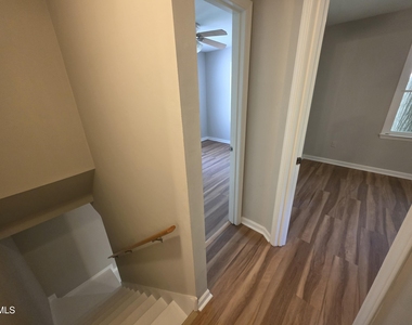 1102 E Franklin Street - Photo Thumbnail 19