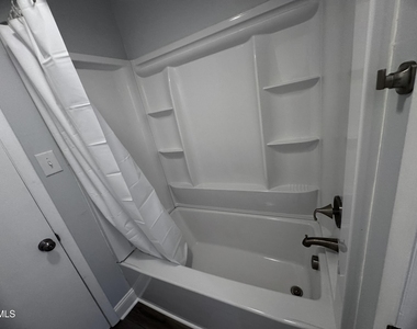 1238 Teakwood Place - Photo Thumbnail 10