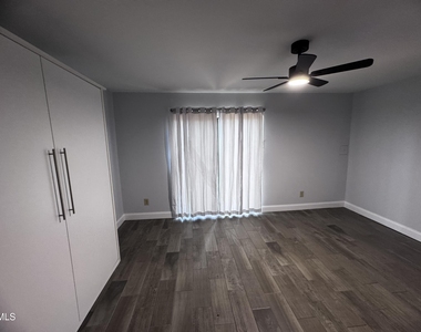 1238 Teakwood Place - Photo Thumbnail 2