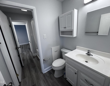 1238 Teakwood Place - Photo Thumbnail 6