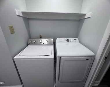 1238 Teakwood Place - Photo Thumbnail 4