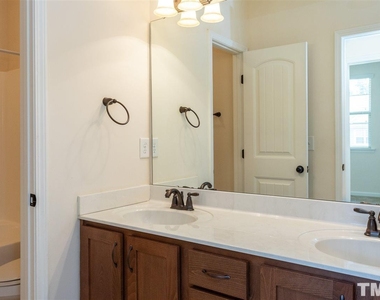 537 Whitworth Lane - Photo Thumbnail 20