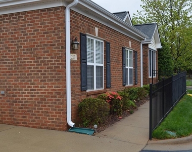 210 Baines Court - Photo Thumbnail 3